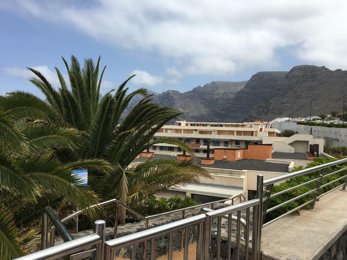First Line Beach Apartment With Ocean View La Arena Puerto de Santiago  Eksteriør bilde